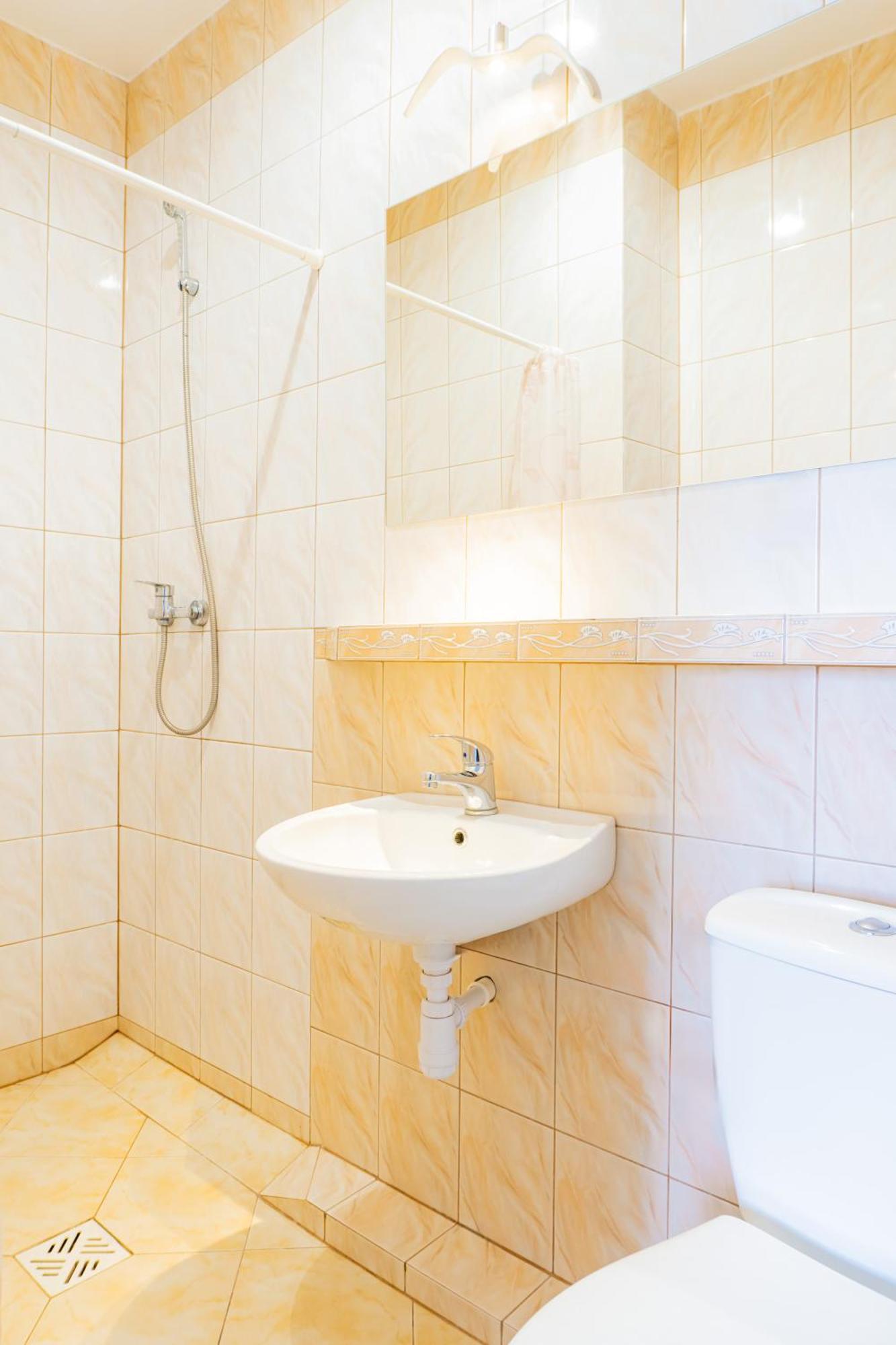 Pokoje Goscinne Raf-Tur - Sala Zabaw, Grill - Idealny Dla Rodzin Z Dziecmi Ostrowo  Exterior foto